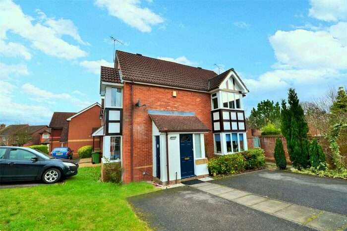 1 Bedroom End Of Terrace House To Rent In Francis Gardens, Warfield, Bracknell, Berkshire, RG42