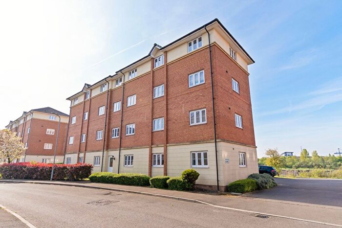 2 Bedroom Flat For Sale In Argosy Way, Newport, NP19
