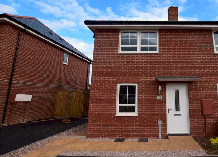 2 Bedroom End Of Terrace House To Rent In Alphington, Exeter, Devon, EX2