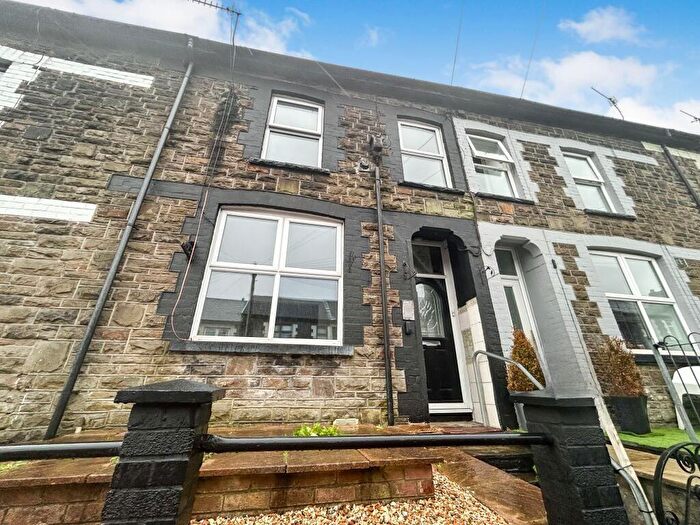 3 Bedroom Terraced House For Sale In North Road, Ferndale, South Glamorgan, Rhondda Cynon Taff, CF43