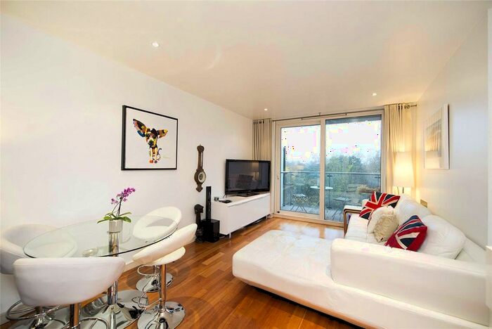 2 Bedroom Flat To Rent In Queenstown Road, London, SW11