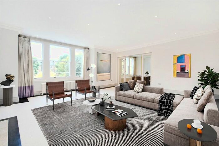 3 Bedroom Flat To Rent In Addison Road, London, W14