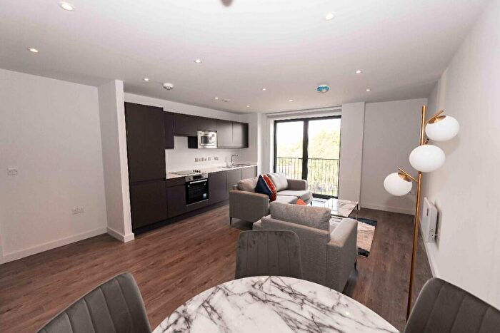 3 Bedroom Apartment To Rent In Ordsall Lane, Manchester, Greater Manchester, M5