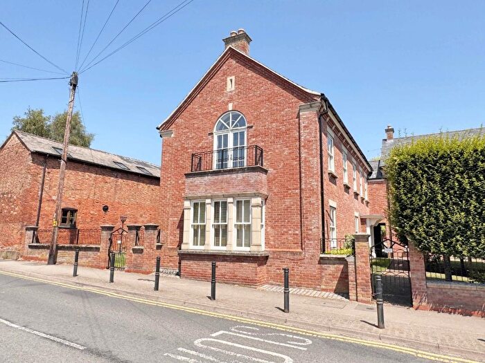 3 Bedroom Flat To Rent In Guys Common, Dunchurch, Rugby, CV22