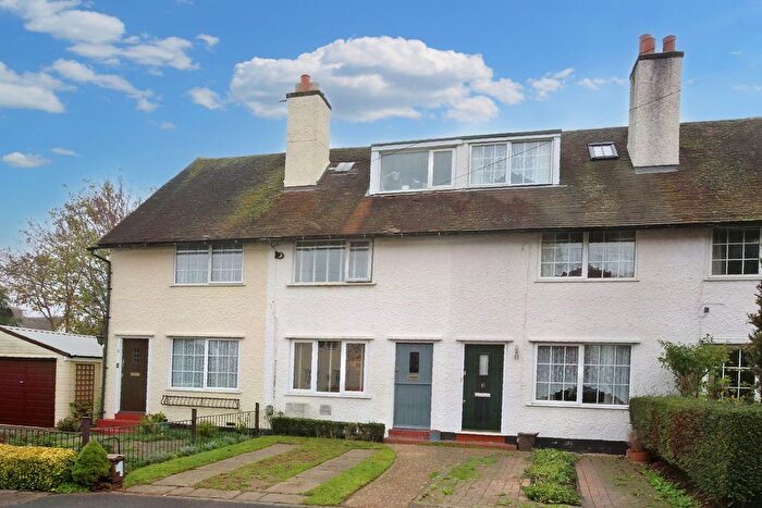 2 Bedroom Terraced House For Sale In Shott Lane, Letchworth Garden City, SG6