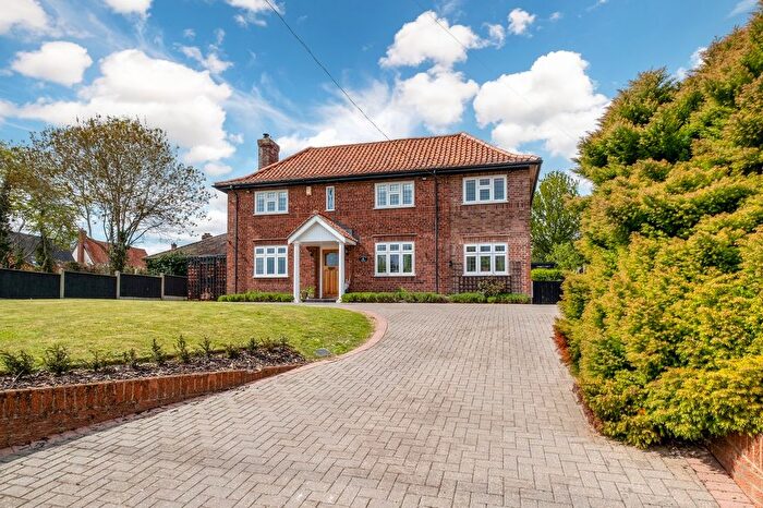 4 Bedroom Detached House For Sale In The Street, Brockdish, Diss, IP21