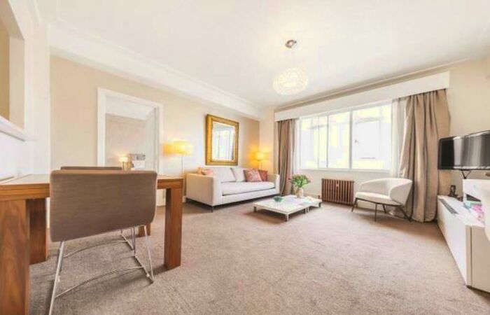 2 Bedroom Maisonette To Rent In Gloucester Place, Marylebone, London, NW1