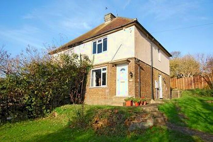 3 Bedroom Semi-Detached House To Rent In Chesham, Buckinghamshire, HP5