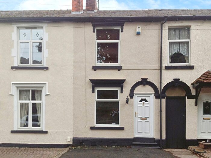 3 Bedroom Flat To Rent In Church Road, Bilston, WV14