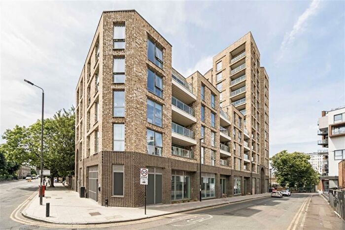 2 Bedroom Flat To Rent In Norman Road, Greenwich, SE10