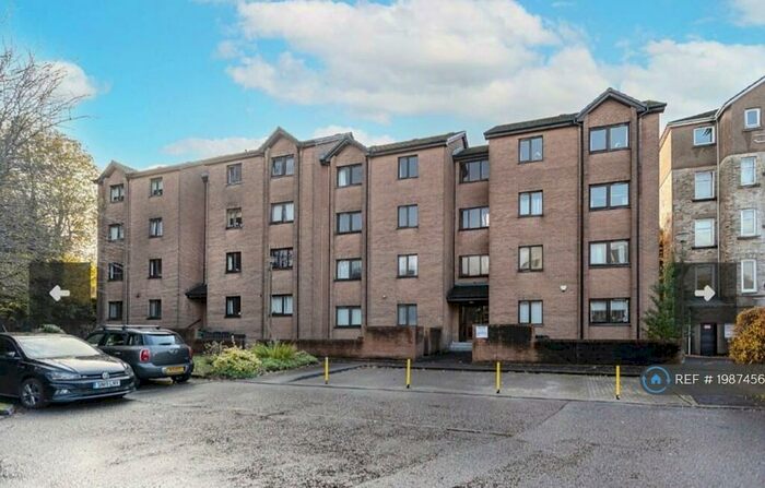 2 Bedroom Flat To Rent In Wallace Court, Stirling, FK8