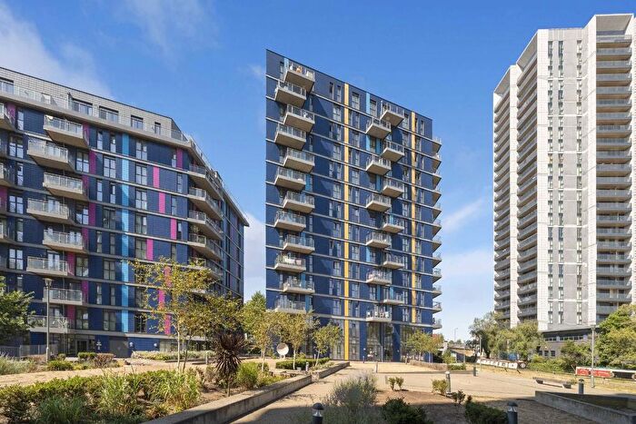 2 Bedroom Flat For Sale In Ealing Road, Ealing, HA0