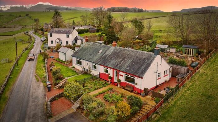 2 Bedroom Bungalow For Sale In Thornhill, Dumfries And Galloway, DG3