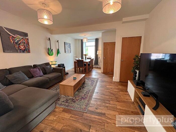 3 Bedroom End Of Terrace House For Sale In Madeline Street, Pontygwaith, Ferndale, Rhondda Cynon Taf, CF43