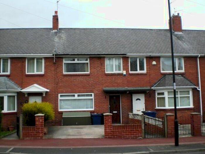 3 Bedroom Detached House To Rent In Weldon Crescent, High Heaton, Newcastle Upon Tyne, NE7