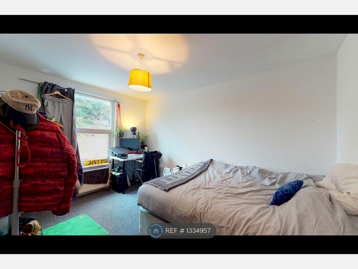 5 Bedroom Terraced House To Rent In Coleman Road, London, SE5