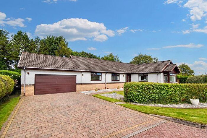 4 Bedroom Detached Bungalow For Sale In Woodmill Gardens, Cumbernauld, G67