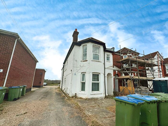 Studio To Rent In Suffolk Avenue, SO15