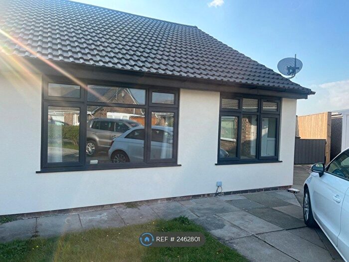 2 Bedroom Bungalow To Rent In Ottery Close, Southport, PR9