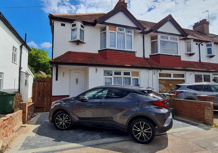 3 Bedroom Semi-Detached House To Rent In Deans Road, Sutton, SM1