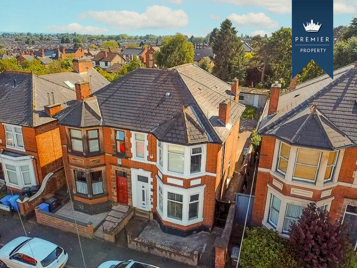 4 Bedroom Semi-Detached House For Sale In Empress Road, Derby, DE23