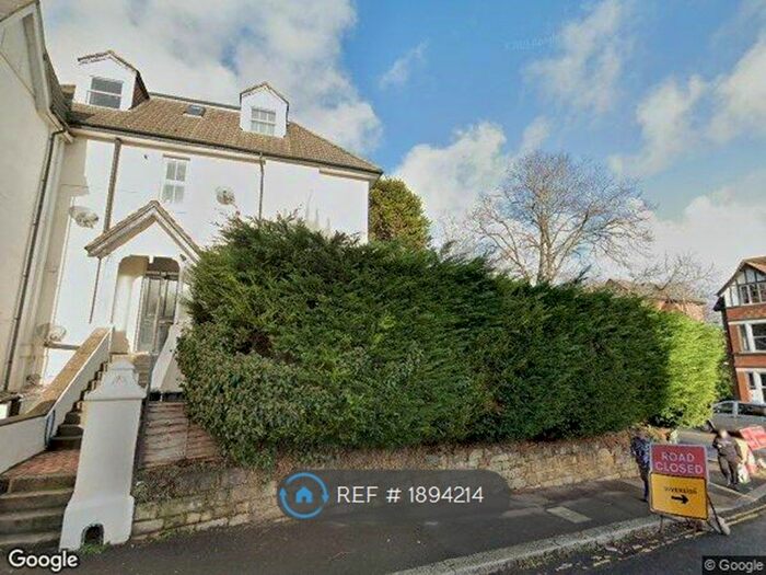 2 Bedroom Flat To Rent In &amp;, St. Leonards-On-Sea, TN38