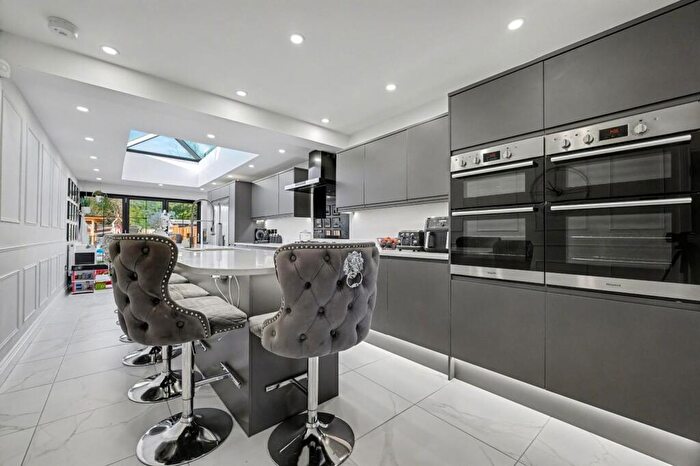 4 Bedroom Terraced House For Sale In Canberra Road, Coventry, CV2