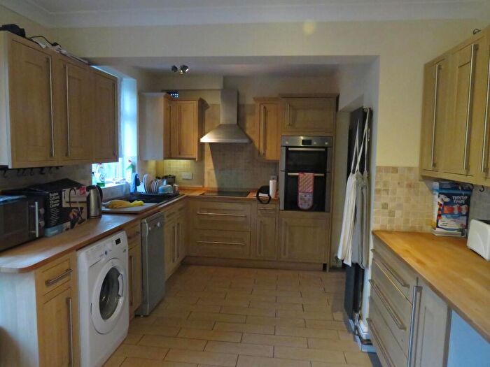 3 Bedroom House To Rent In Braunstone Town, Leicester, LE3