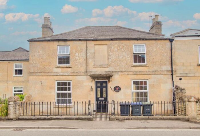 4 Bedroom Terraced House To Rent In Semington Road, Melksham, SN12