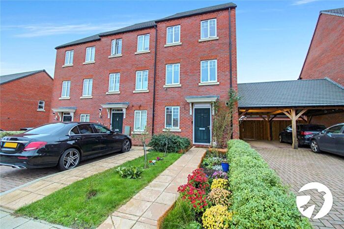 3 Bedroom End Of Terrace House To Rent In Raven Close, Castle Hill, Ebbsfleet Valley, Swanscombe, DA10