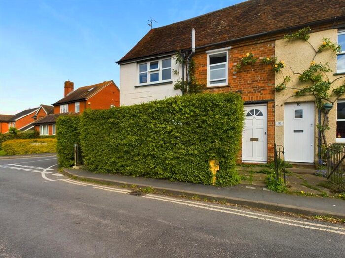 1 Bedroom Apartment To Rent In Moorend Lane, Thame, Oxfordshire, OX9