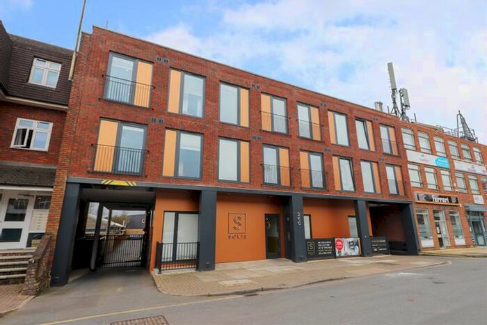 1 Bedroom Flat To Rent In Field End Road, Eastcote, HA4