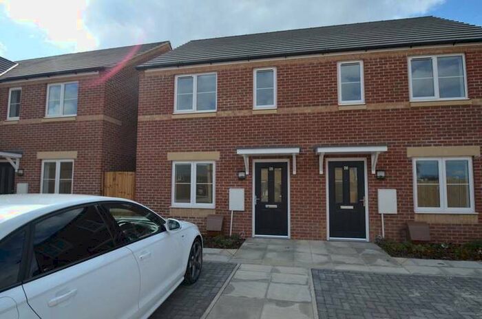 2 Bedroom Property To Rent In Granary Close West Town, Peterborough, PE3