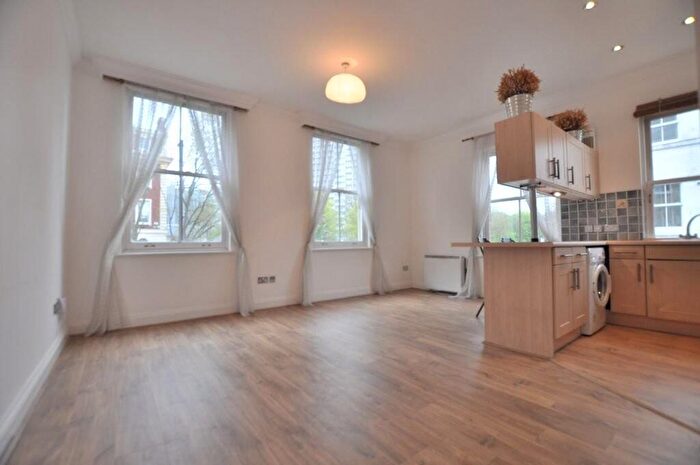 1 Bedroom Flat To Rent In Haverstock Street, London, N1