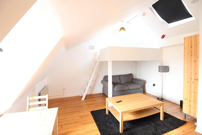 Apartment To Rent In Park Place, Clifton, BS8