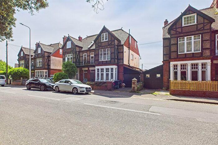 1 Bedroom Apartment To Rent In Old Church Road, Clevedon, BS21