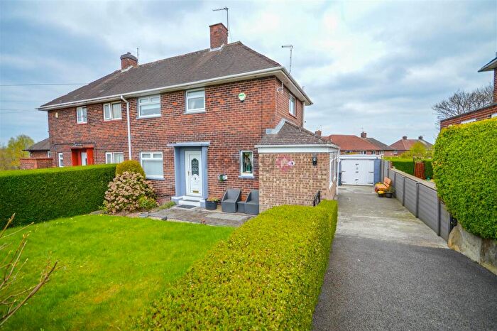 3 Bedroom Semi-Detached House For Sale In Manor Lane, Sheffield, S2