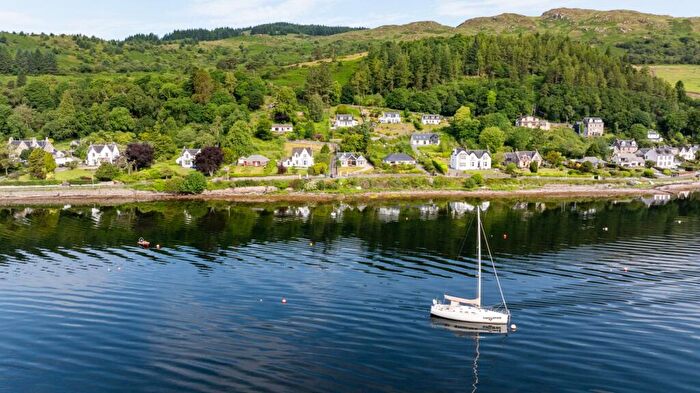 4 Bedroom Bungalow For Sale In Wellpark Cottage, Tighnabruaich, Argyll And Bute, PA21