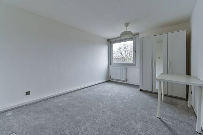 2 Bedroom Flat For Sale In Malden Road, Camden, London, NW5