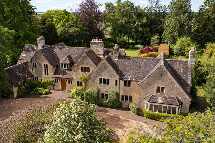 6 Bedroom Detached House For Sale In The Park, Minchinhampton, GL6