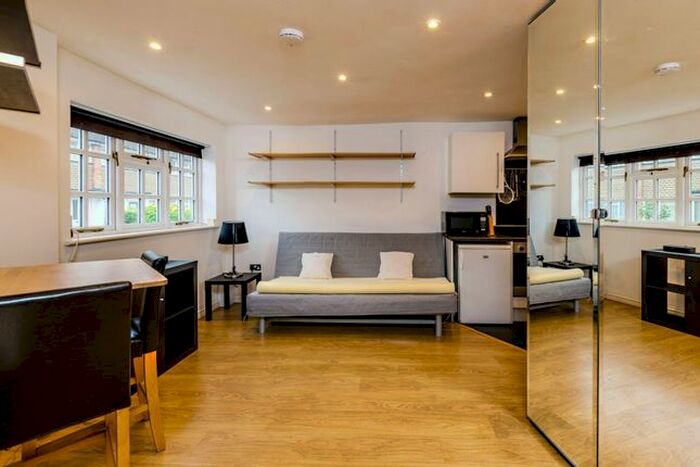 Studio To Rent In Millmead Terrace, Guildford, GU2