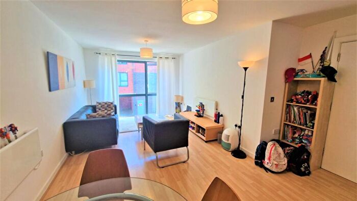 2 Bedroom Flat To Rent In Copper, Butcher Street, Leeds, LS11