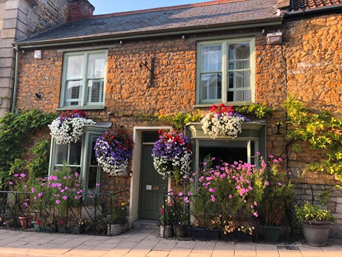 3 Bedroom Semi-Detached House For Sale In High Street, Castle Cary, Somerset, BA7