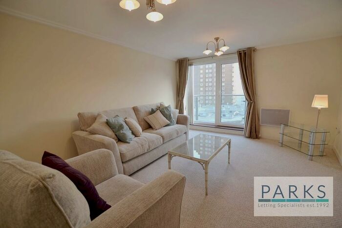 2 Bedroom Apartment To Rent In Sharpthorne Court, Brighton, BN1