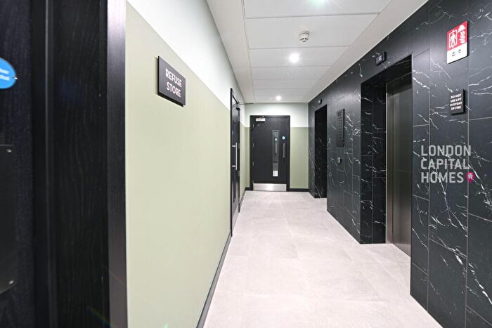 2 Bedroom Apartment To Rent In Darter House, Anax Street, London, N4