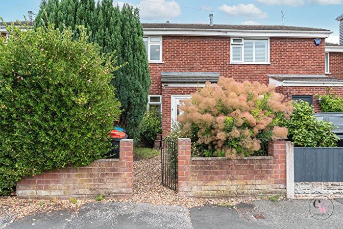 2 Bedroom Terraced House For Sale In Firth Fields, Davenham, Northwich, CW9