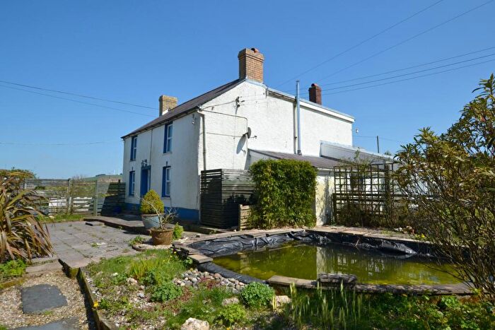 4 Bedroom Detached House For Sale In Tanglwst Carmarthenshire, SA38