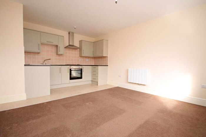 2 Bedroom Flat To Rent In Elder Road, Northallerton, DL6