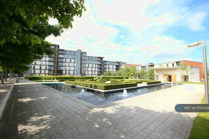 2 Bedroom Flat To Rent In South Row, Milton Keynes, MK9