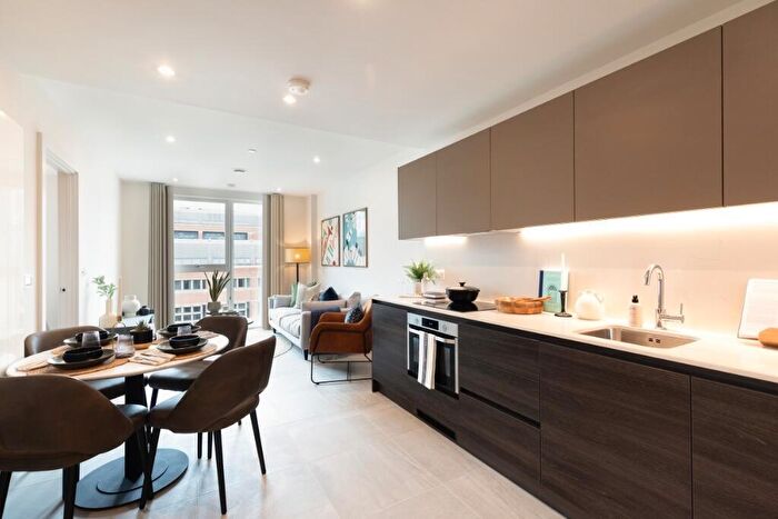 1 Bedroom Apartment To Rent In New York Square, Soyo, Quarry Hill, Leeds, West Yorkshire, LS2